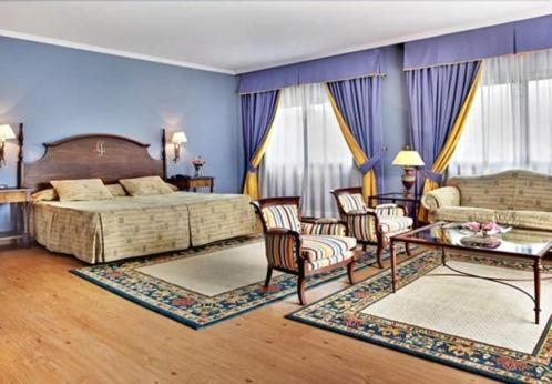 Suite Room,1365828920:JPEG