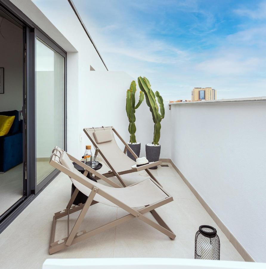 Deluxe Two-Bedroom Penthouse