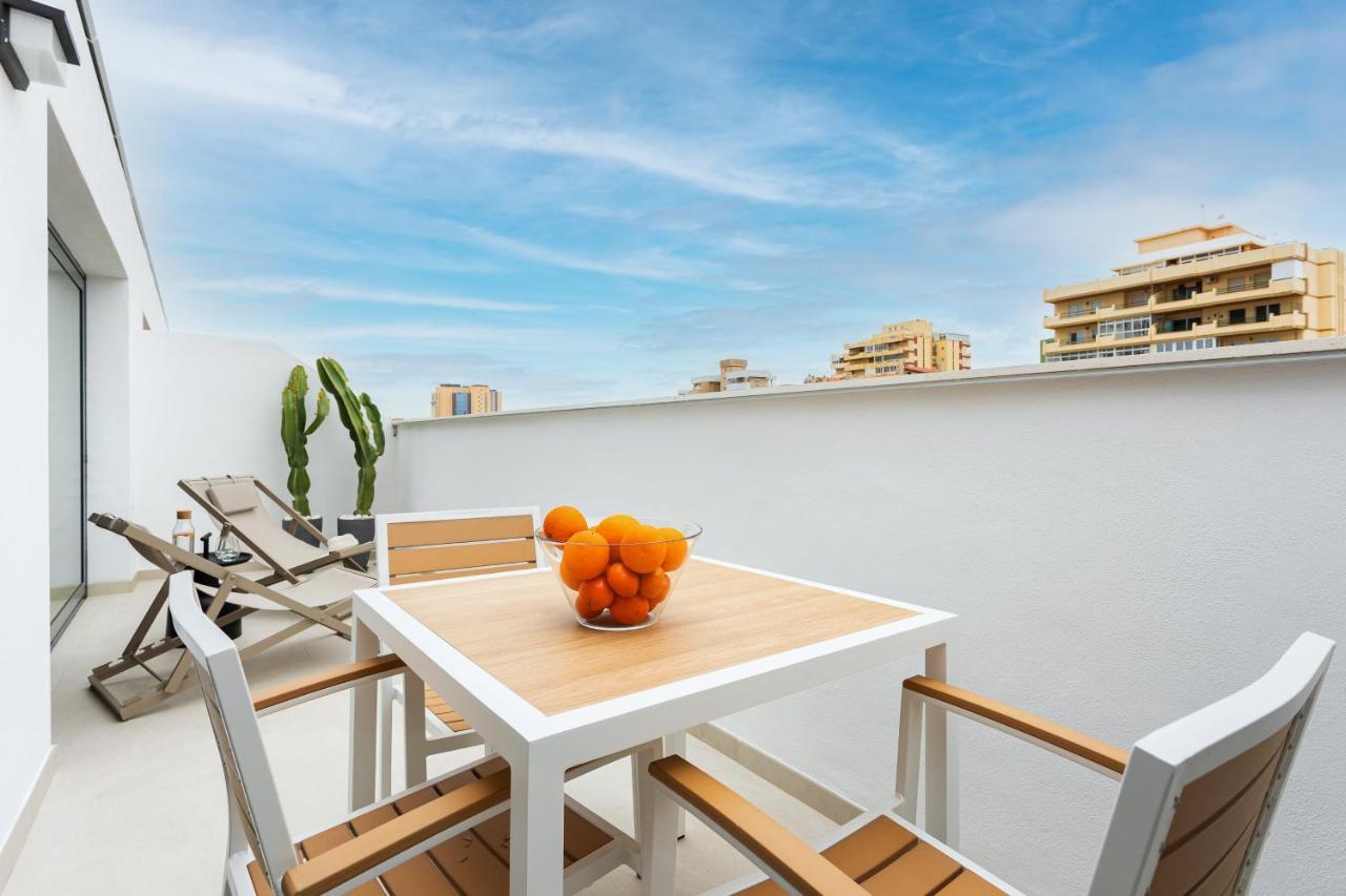 Deluxe Two-Bedroom Penthouse
