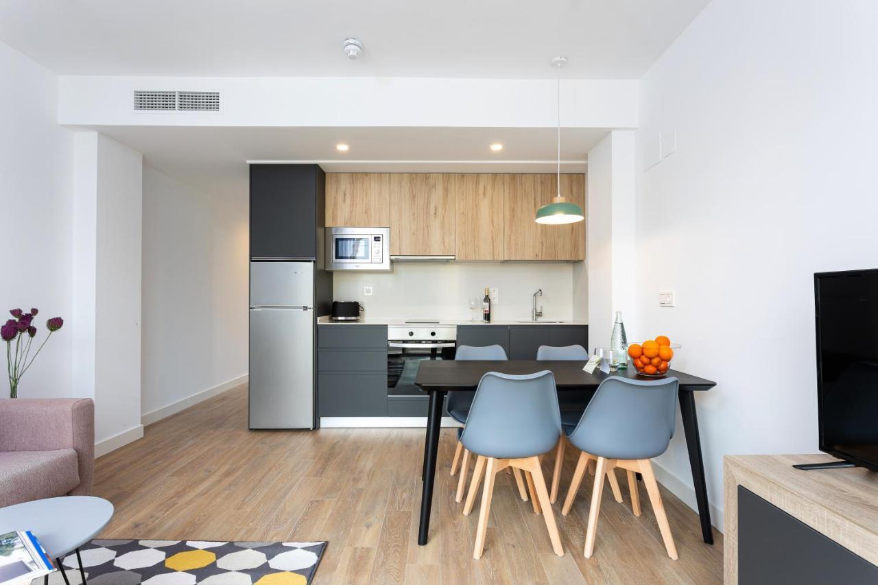 Superior One-Bedroom Apartment terrace