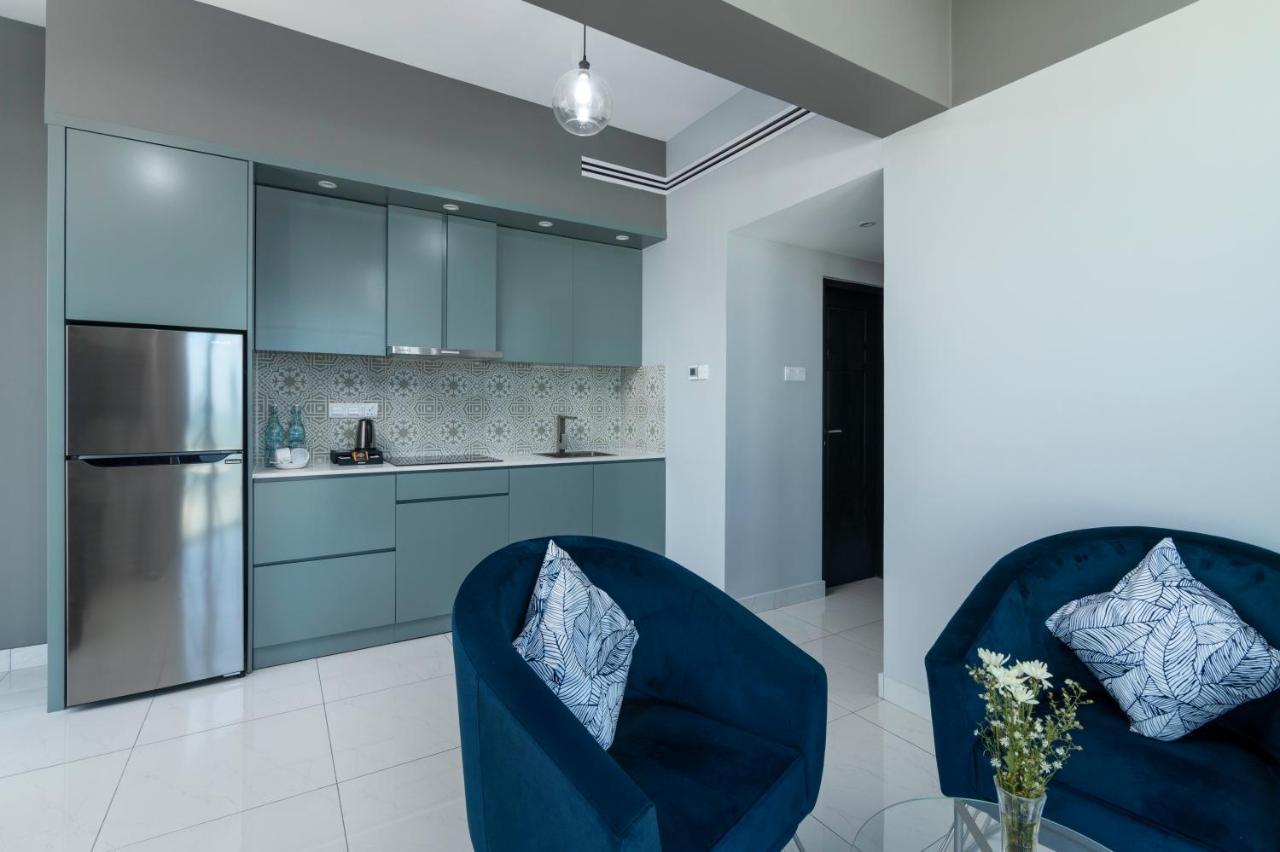 Premier One Bedroom Suite Sea Front