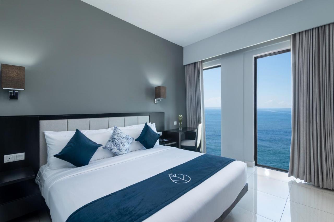 Premier One Bedroom Suite Sea Front