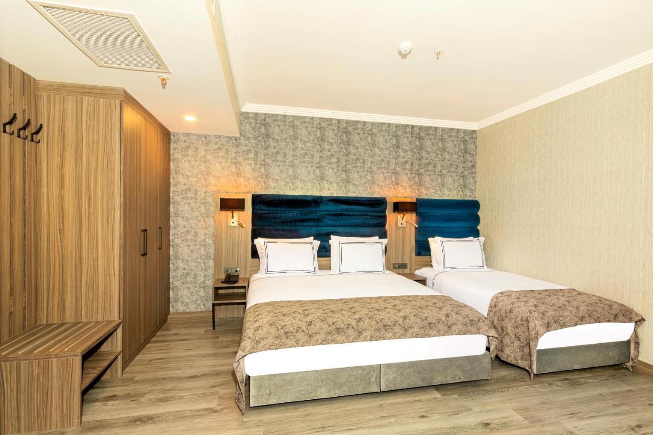 Triple Room,1296363721:JPEG