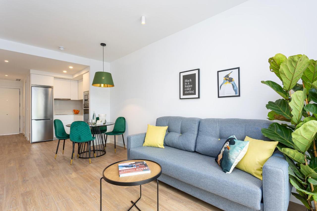 Superior Family Two-Bedroom Apartment terrace