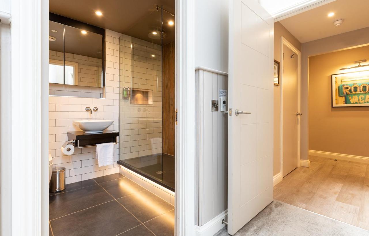 Suite Tanner Row