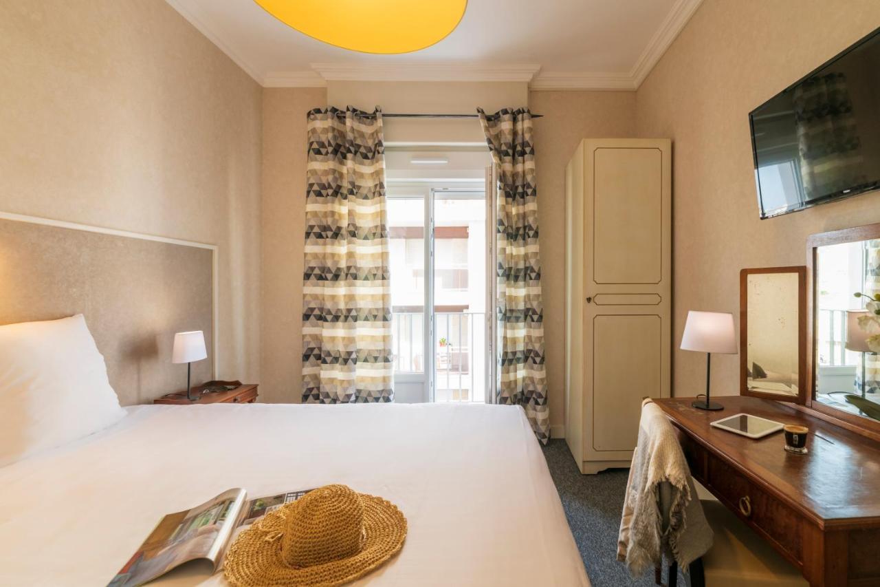 Double or Twin Room City View