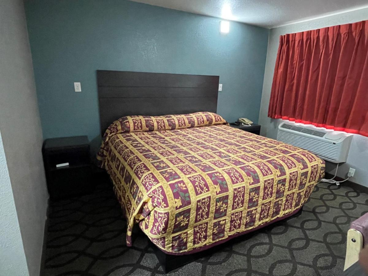 King Room,1300488112:JPEG