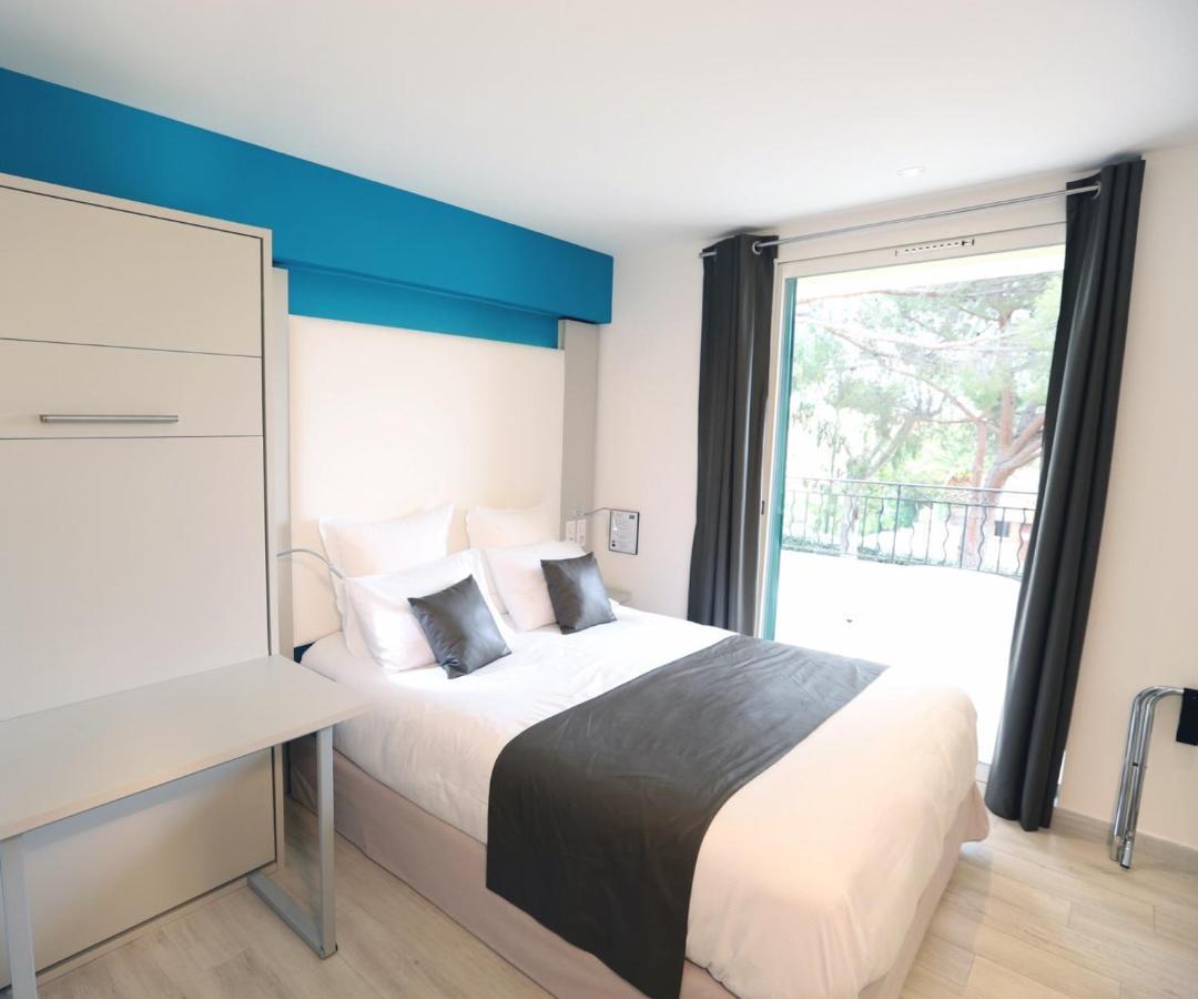 Chambre Lit Queen-Size avec Baignoire Spa