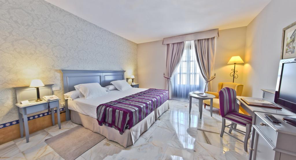 Superior Double or Twin Room,631144335:JPEG
