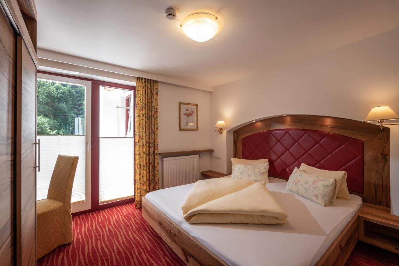 Double Room Balcony,829124306:JPEG