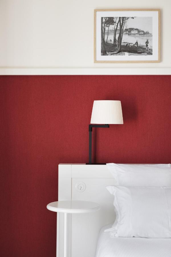 Classic Double Room,1305253240:JPEG