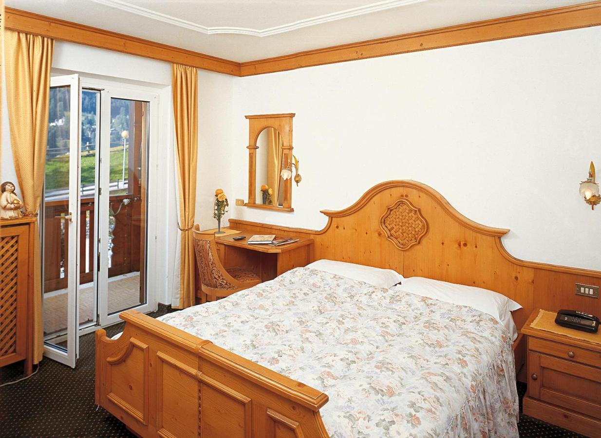 Standard Double Room,1598411445:JPEG