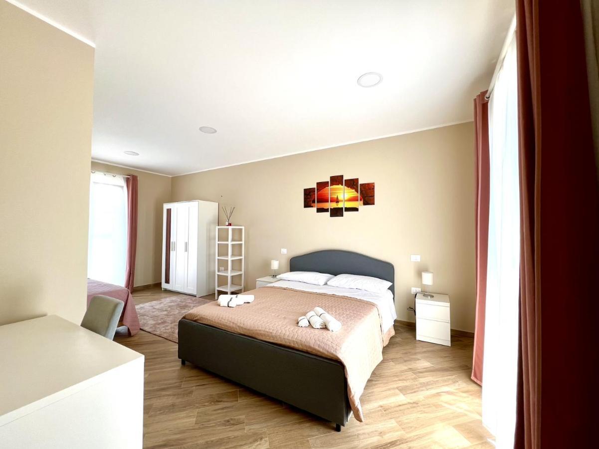 Triple Room,1306301977:JPEG