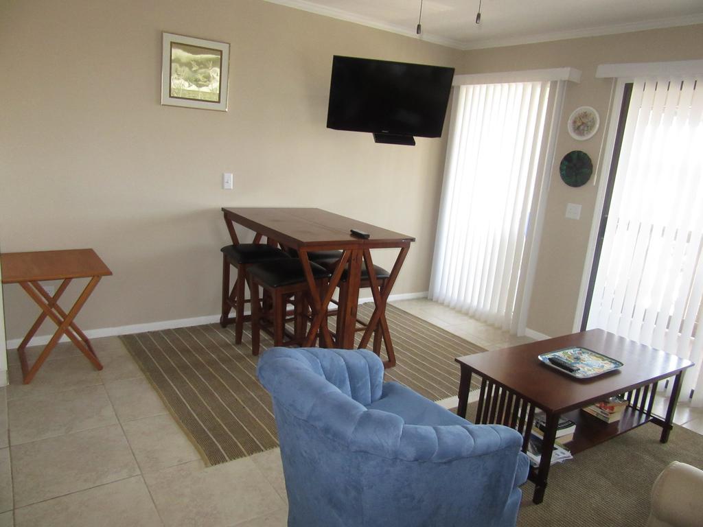 One-Bedroom Villa Oceanfront,130430153:JPEG