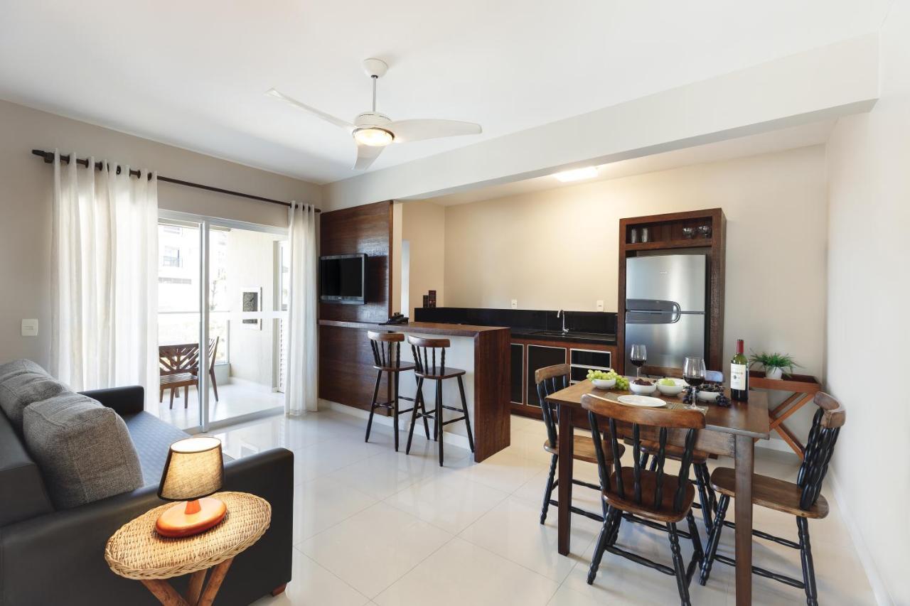 Three-Bedroom Apartment,1304709658:JPEG