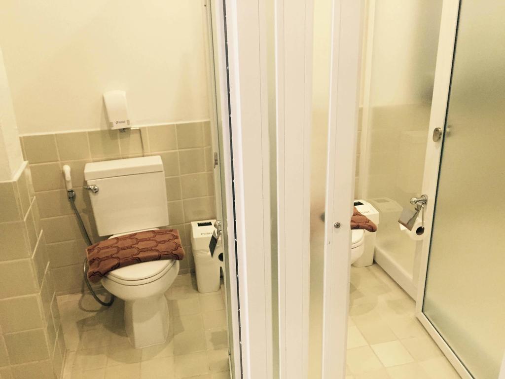 Family Room,1248102991:JPEG