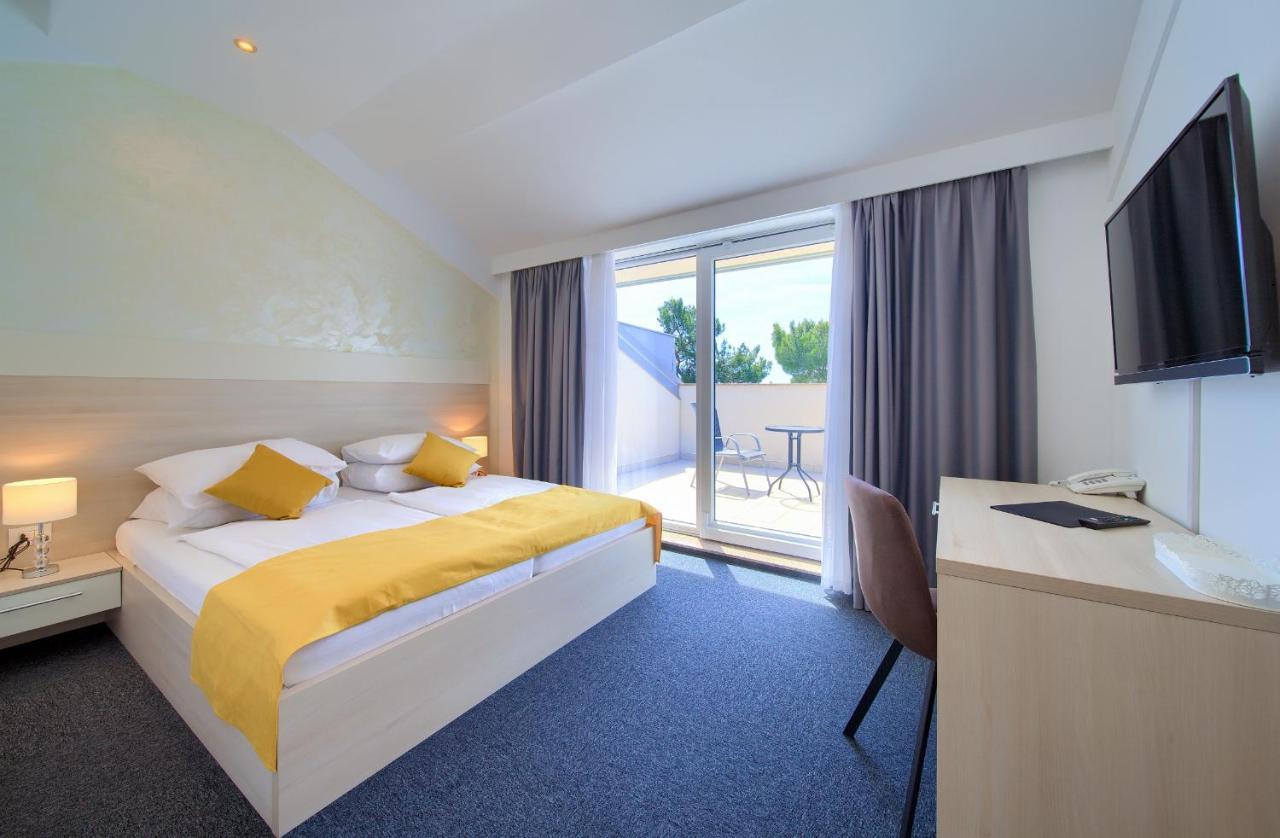 Superior Double Room Terrace Sea View