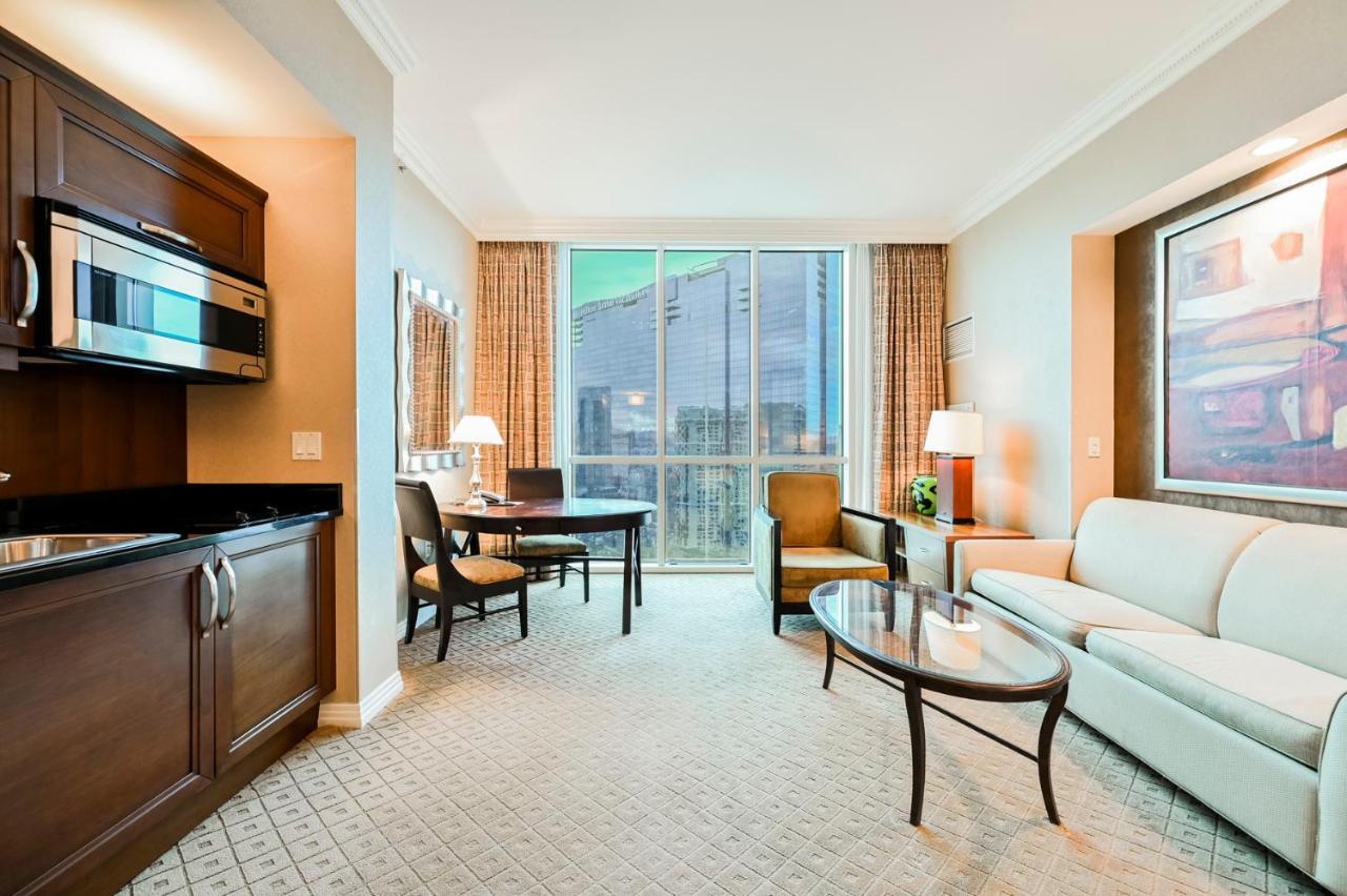 Two-Bedroom Studios Strip View & Balcony