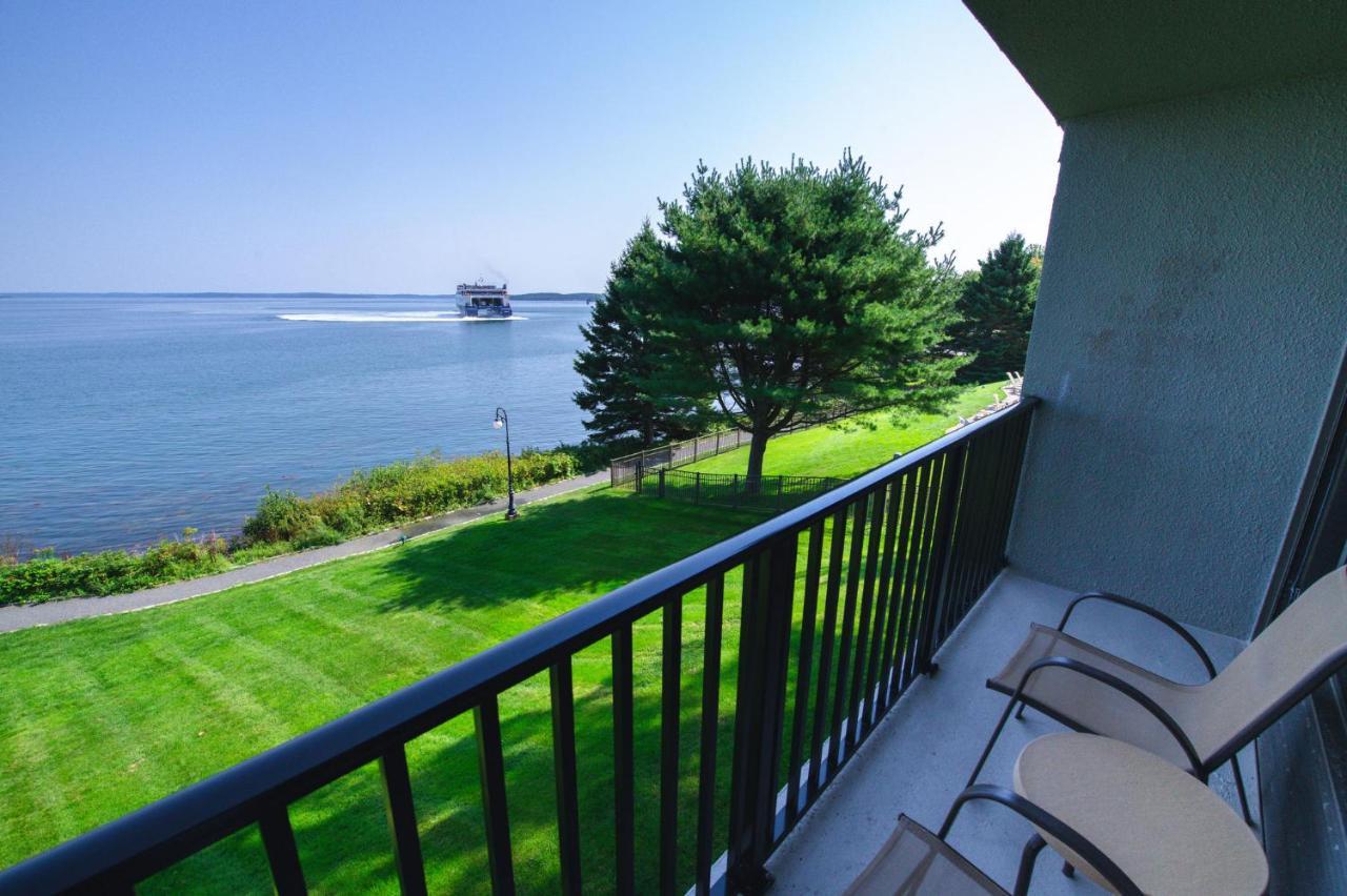 Premium King Room with Oceanfront View,1305366349:JPEG