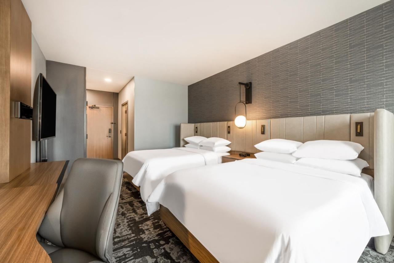 Location Room Two Beds Non-Smoking