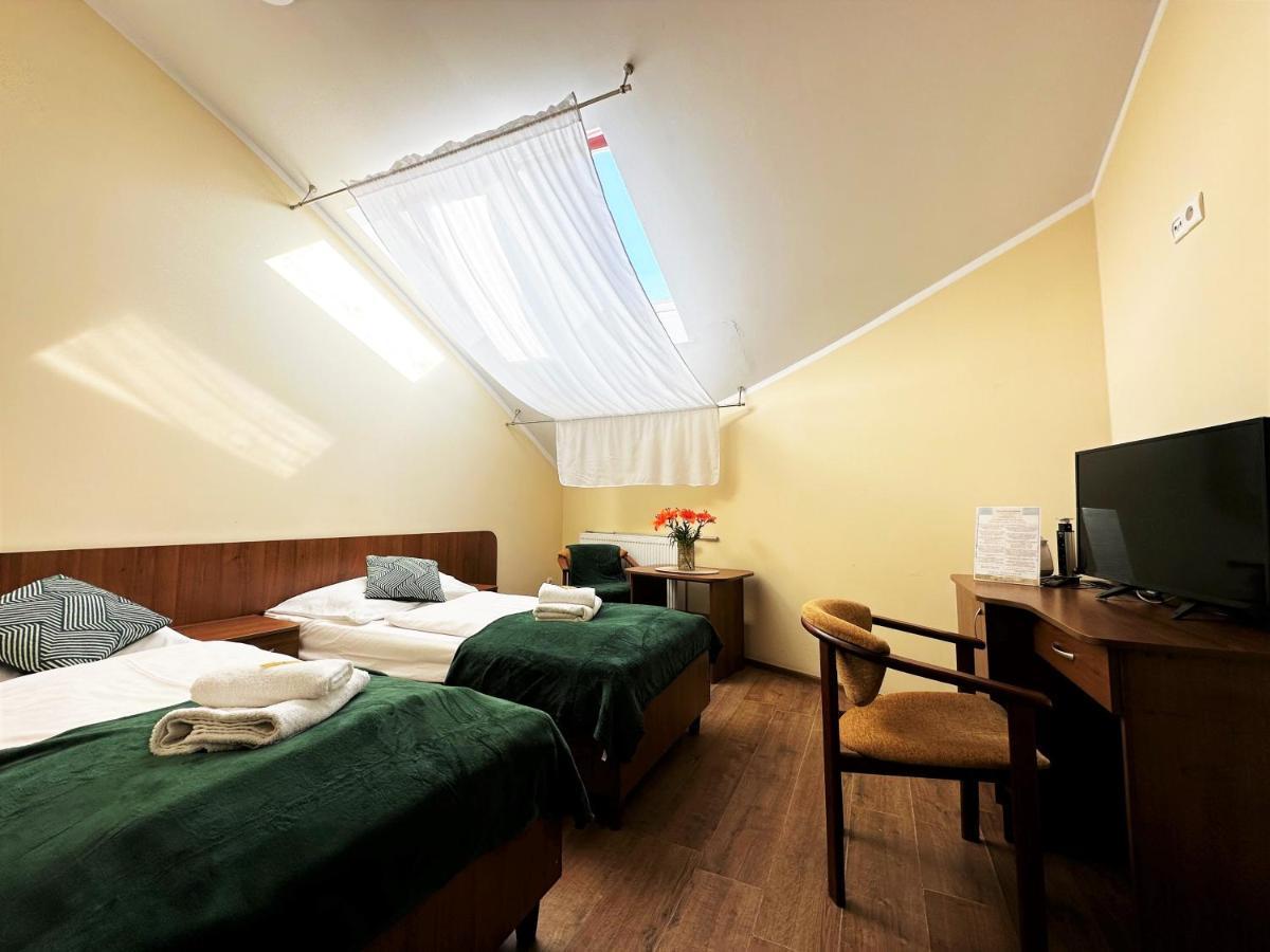 Economy Twin Room without Balcony Attic
