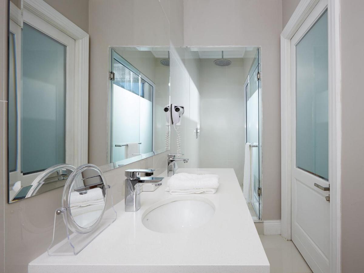 Heritage Classic room
