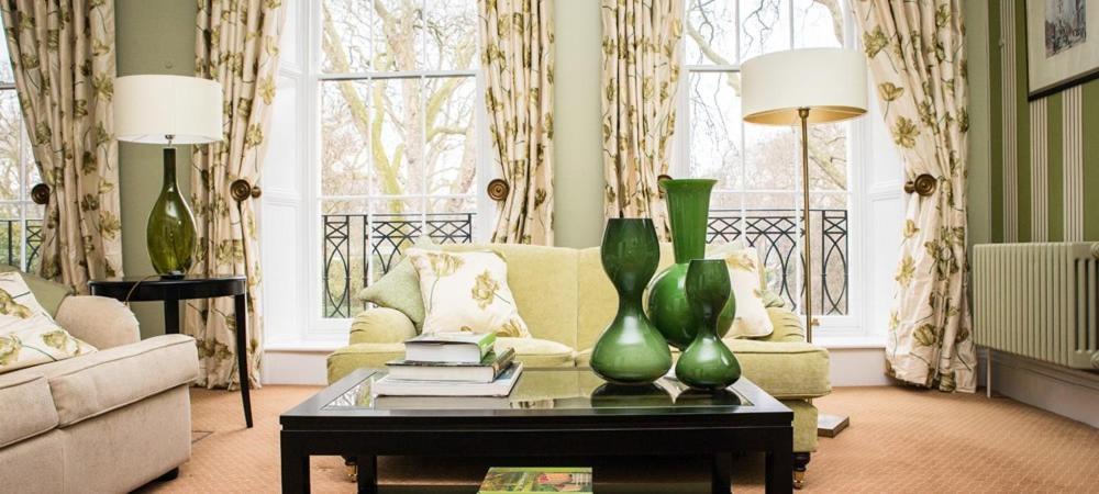 Eileen Power Signature Suites