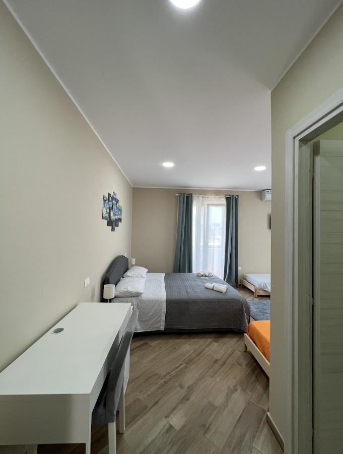 Quadruple Room,1306308280:JPEG