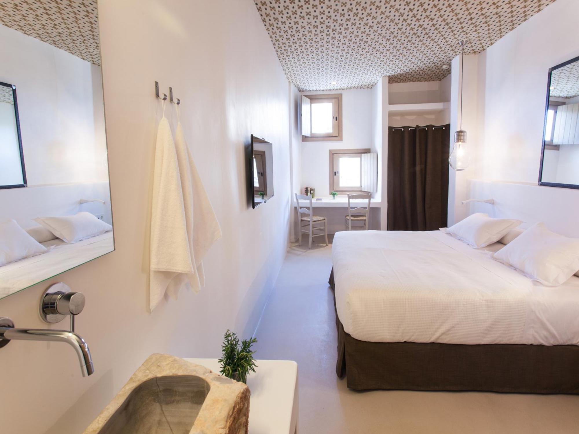Double or Twin Room,1207486768:JPEG
