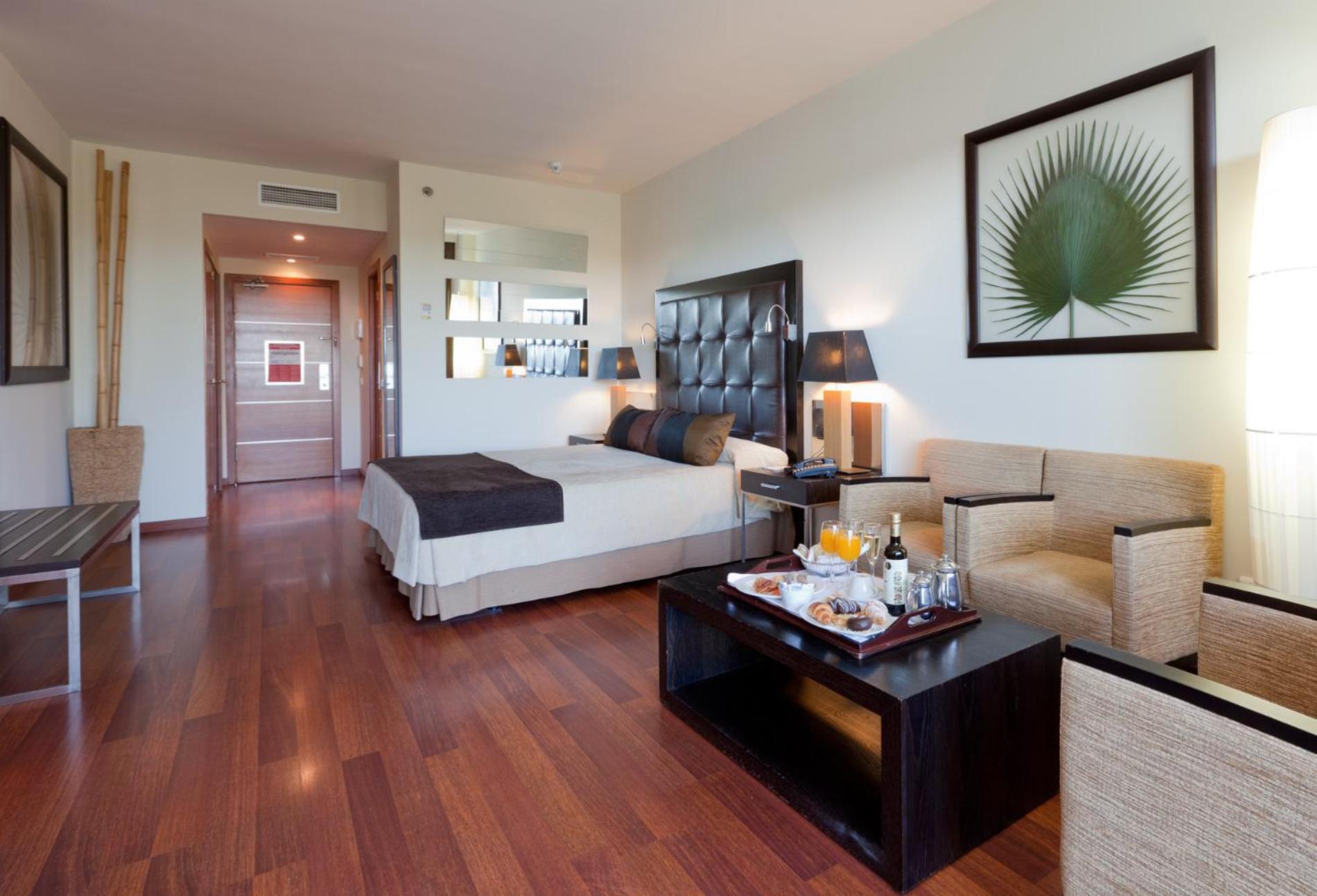 Deluxe Double or Twin Room Terrace