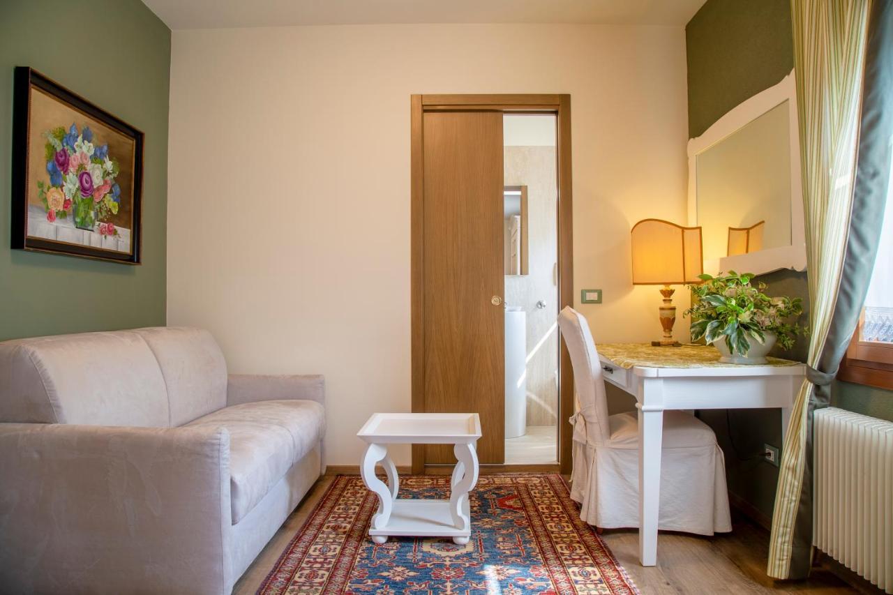 Junior Suite Mountain View