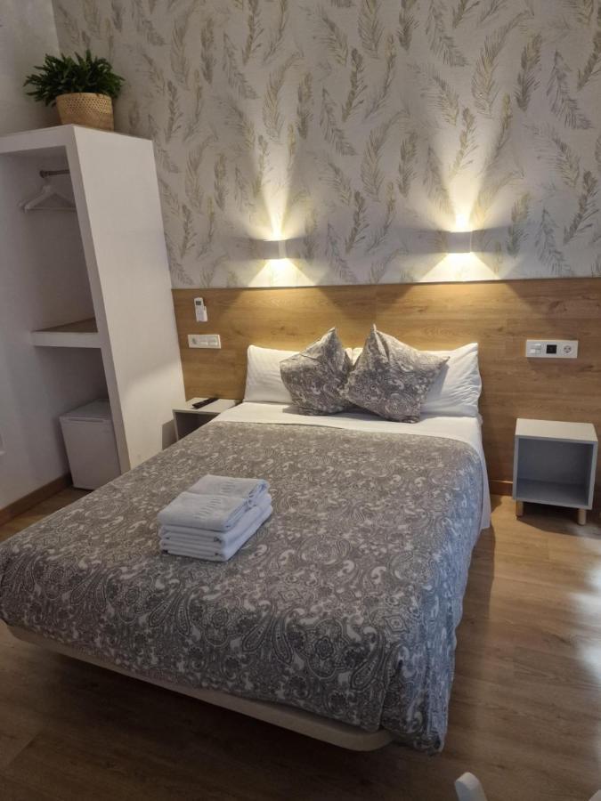 Double Exterior Room