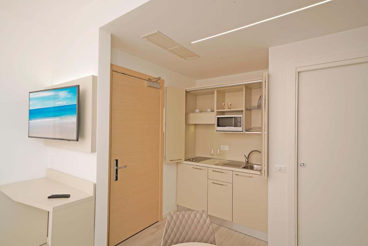 Luxury Room Spa Bath Access