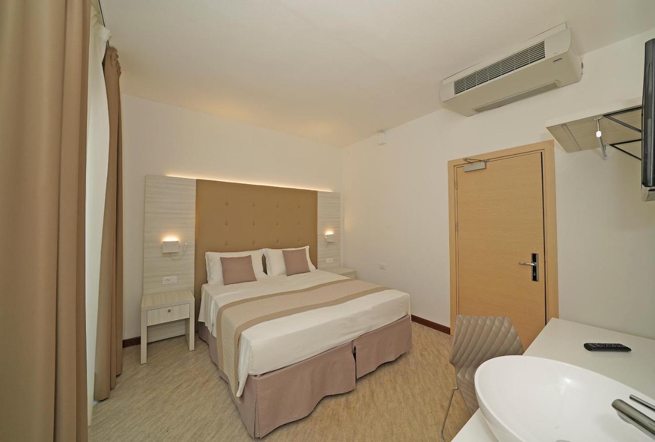Comfort Double or Twin Room