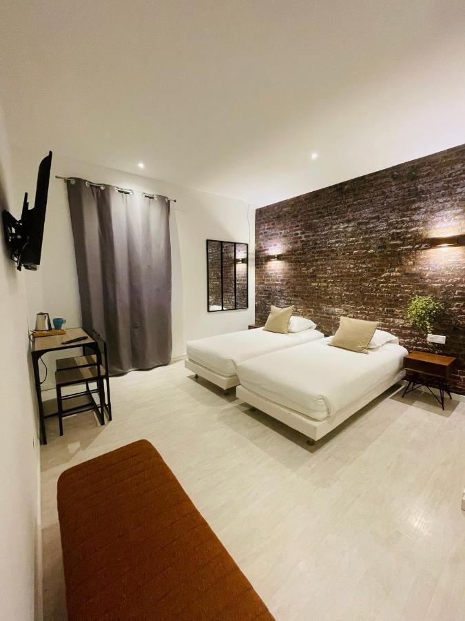 Twin Room,1333898030:JPEG