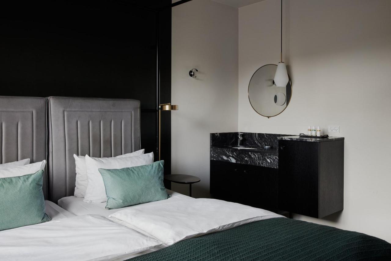 Superior Double or Twin Room,1308786811:JPEG