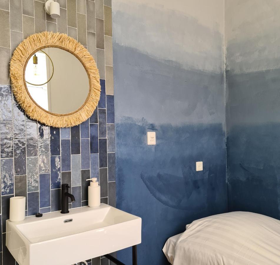 Single Room Shared Toilet,1299772237:JPEG