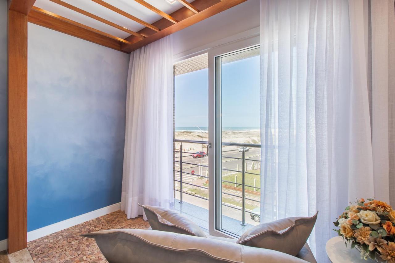 Triple Room Side Sea View