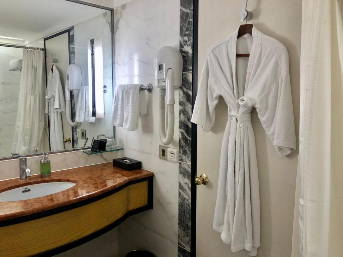 Sea Facing room – 1 Double bed