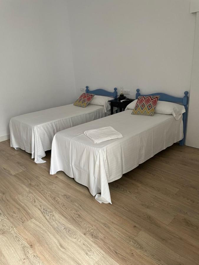 Quadruple Room Balcony,1321455934:JPEG