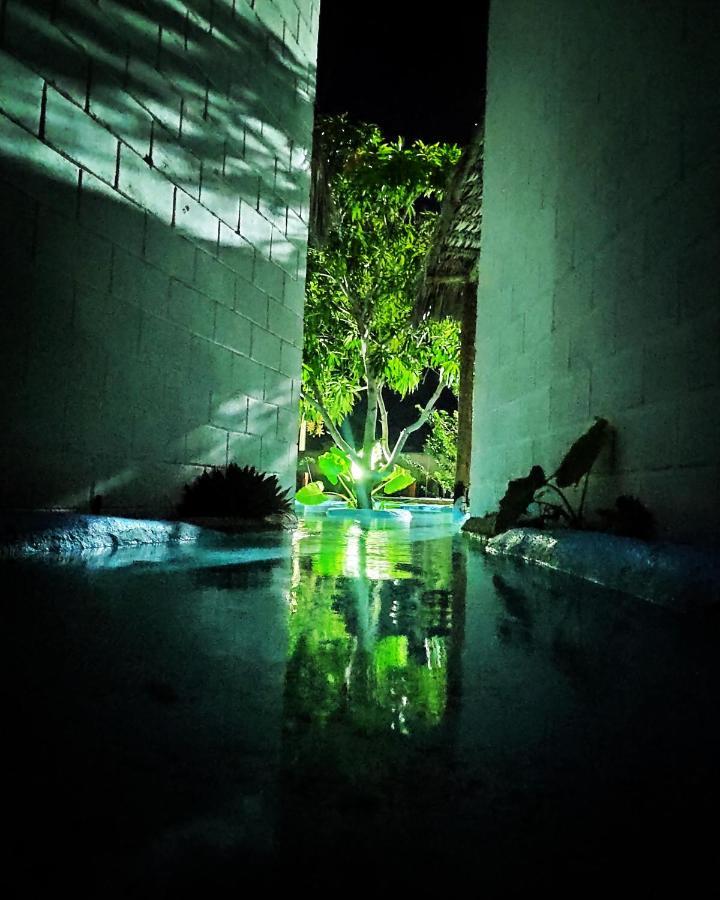 Queen Room Pool View