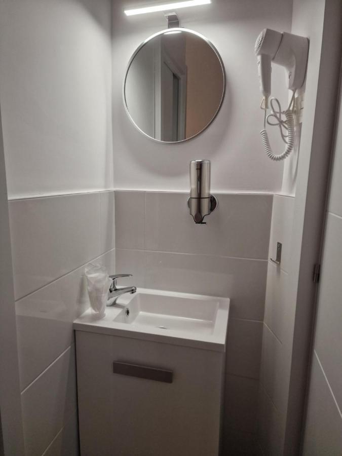 Small Interior Single Room