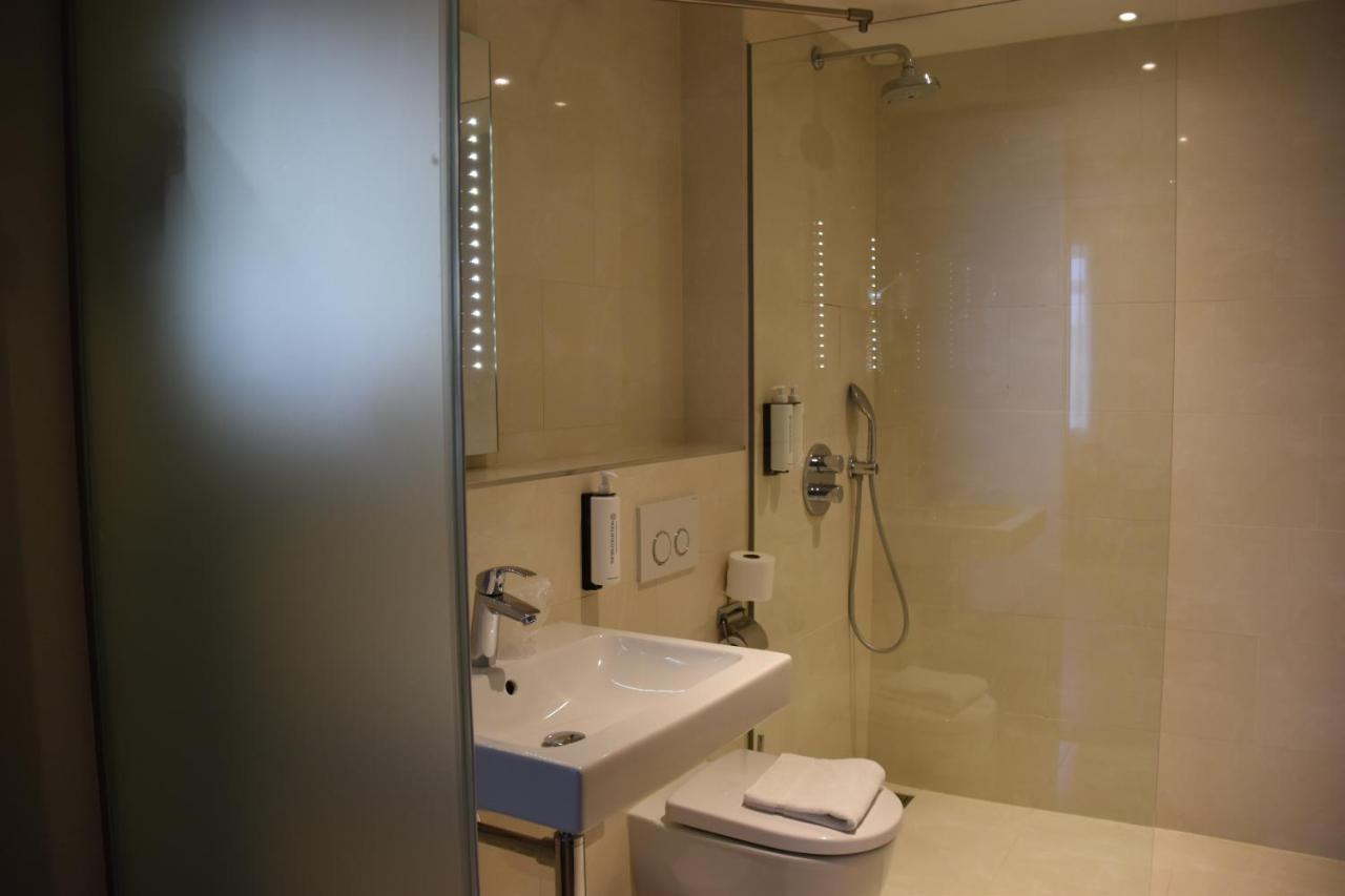 Superior Twin Room,1448316961:JPEG