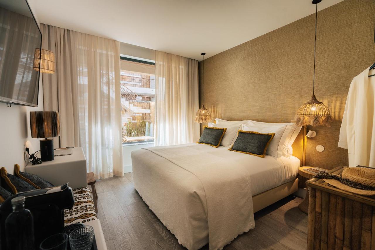 Deluxe Double or Twin Room Garden View