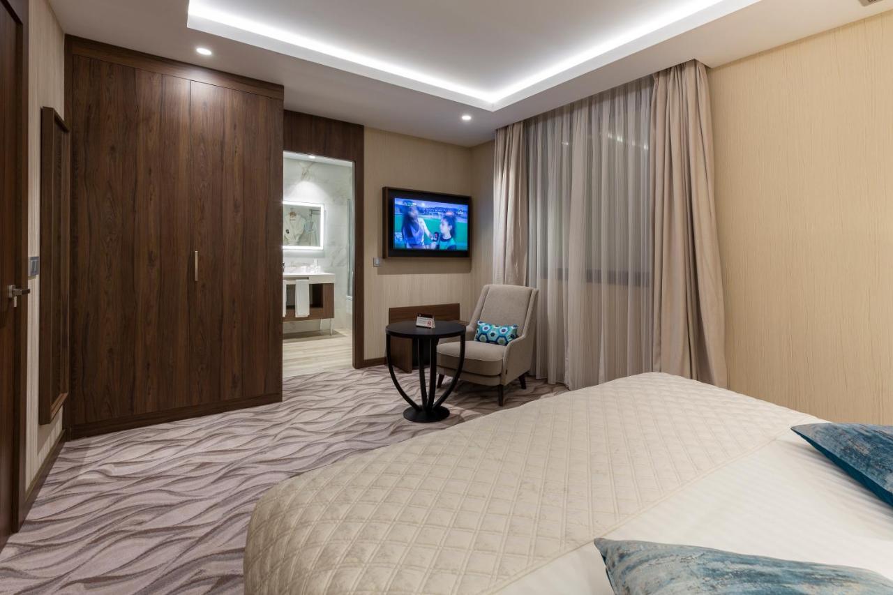 Double Room,1323660214:JPEG