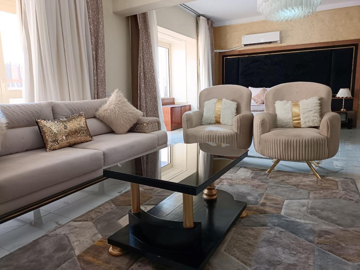 Executive One-Bedroom Suite