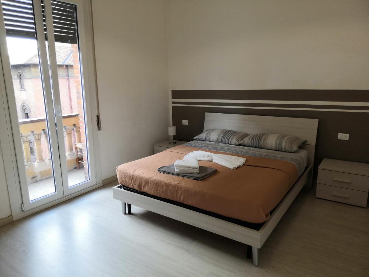 Deluxe Room,1314373072:JPEG