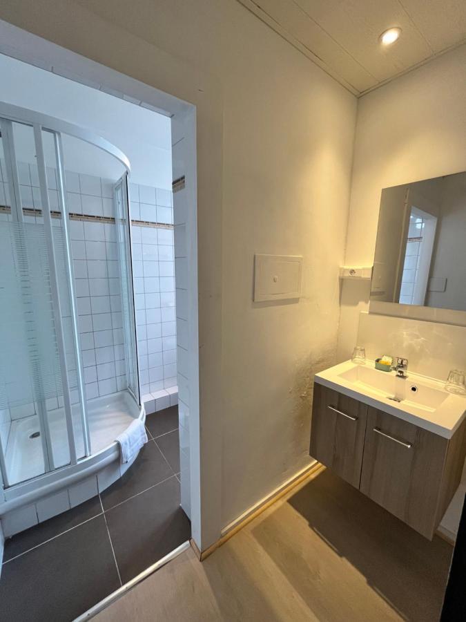 Double Room,1593063586:JPEG