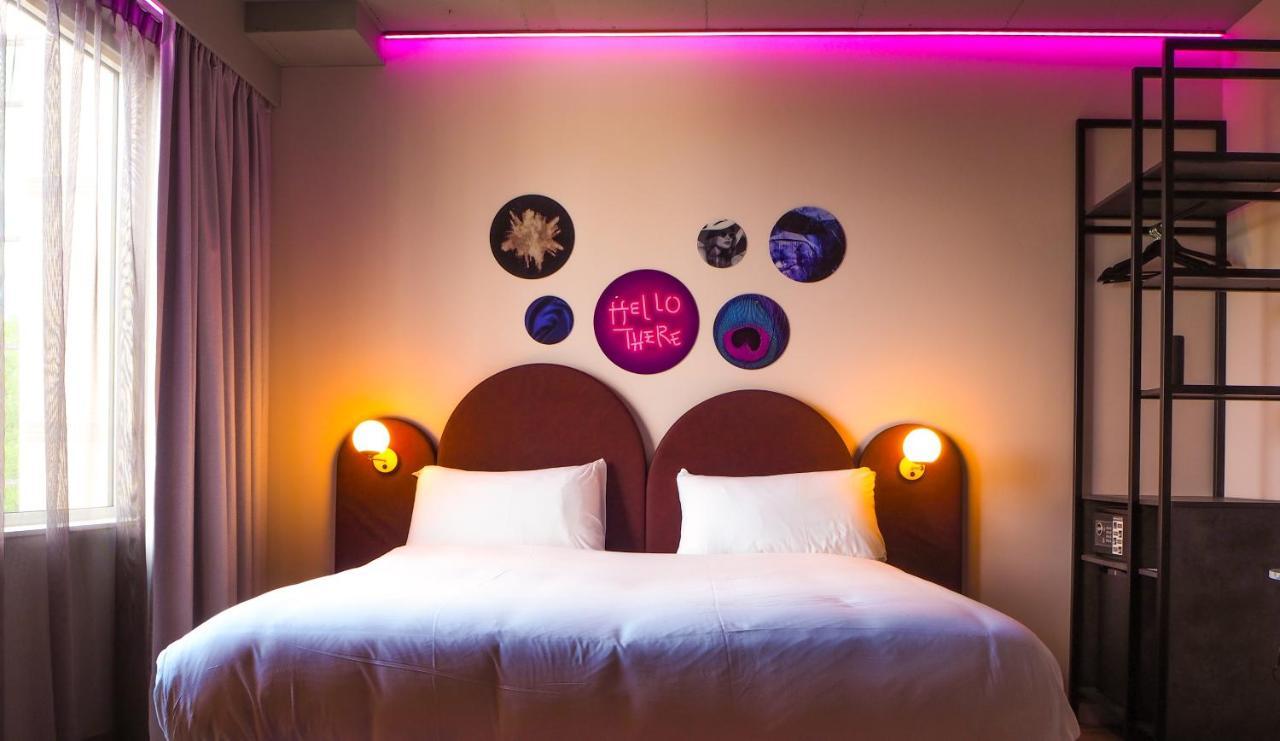 Deluxe Room VIC LUXE