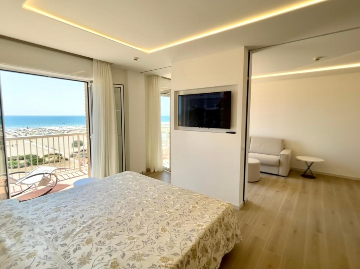 Suite Sea View,1315386100:JPEG